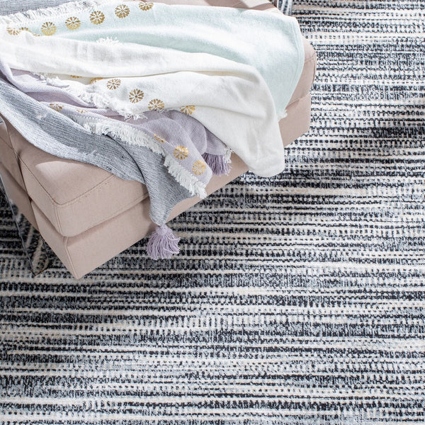 Safavieh Lagoon 243 Power Loomed Polypropylene Bohemian Rug LGN243F-9