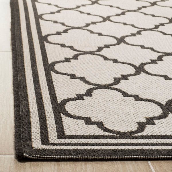 Safavieh Linden LND121 Power Loomed Rug