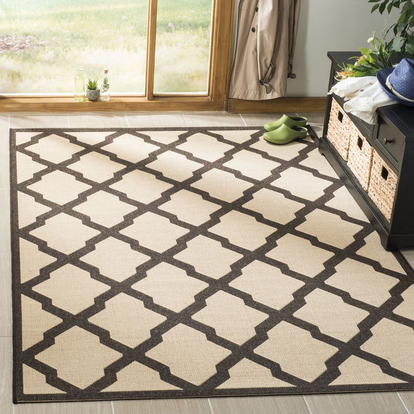 Safavieh Linden 122 PowerLoomed 100% Polypropylene Pile Indoor/ Outdoor Rug LND122U-9
