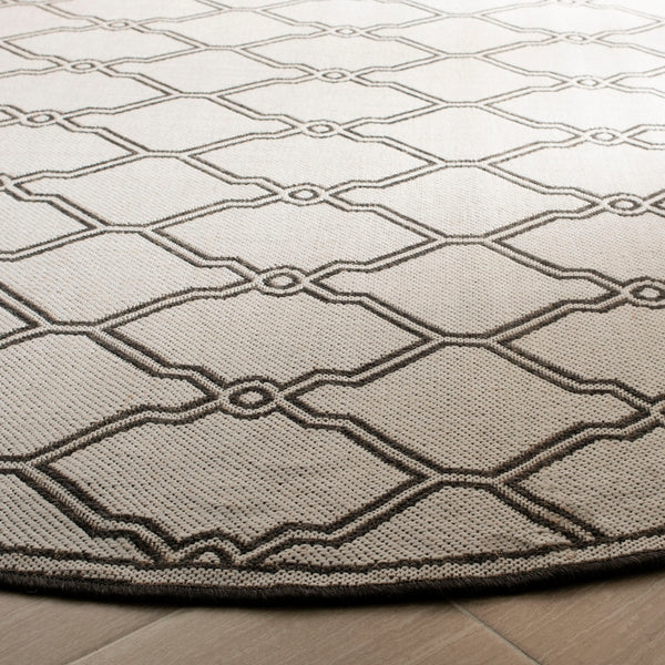 Safavieh Linden 124 PowerLoomed 100% Polypropylene Pile Indoor/ Outdoor Rug LND124A-5