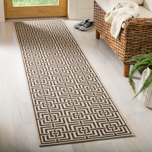 Safavieh Linden LND128 Power Loomed Rug