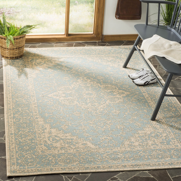 Safavieh Linden 137 PowerLoomed 100% Polypropylene Pile Indoor/ Outdoor Rug LND137K-5