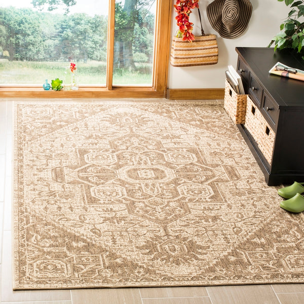 Safavieh Linden 138 PowerLoomed 100% Polypropylene Pile Indoor/ Outdoor Rug LND138B-5
