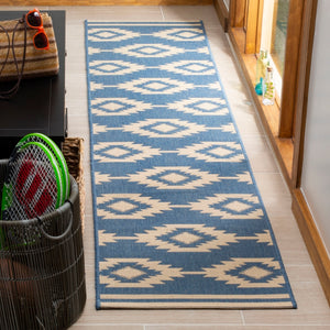 Safavieh Linden 171 PowerLoomed 100% Polypropylene Pile Indoor/ Outdoor Rug LND171N-5