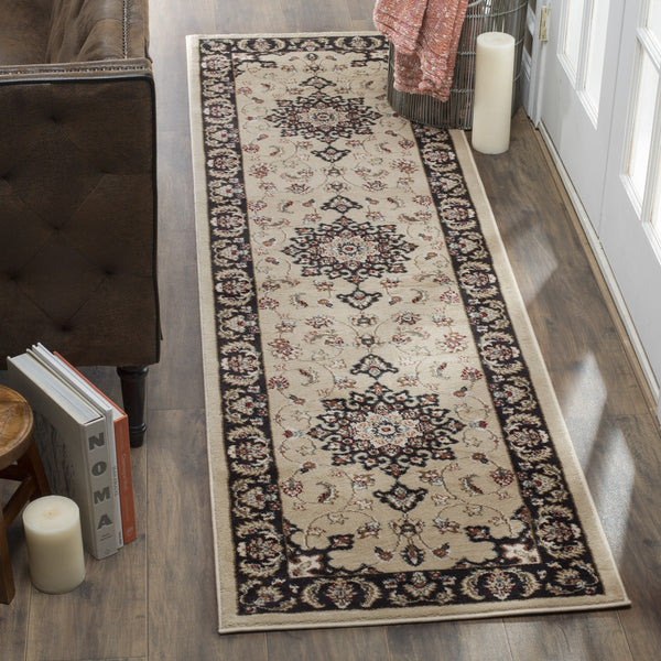 Safavieh Lyndhurst 336 Power Loomed Polypropylene Pile Rug LNH336K-4