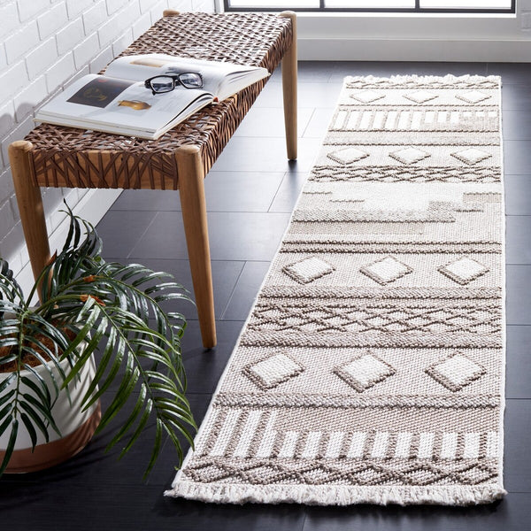 Safavieh Lotus 103 Transitional Power Loomed Rug Ivory / Beige LOT103A-9