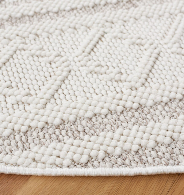 Safavieh Lotus 108 Transitional Power Loomed Rug Ivory / Beige LOT108A-9