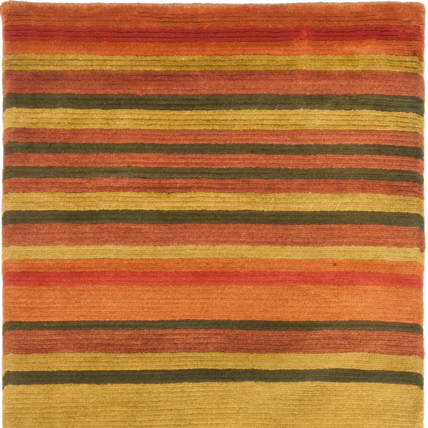 Safavieh LX111 Hand Tufted Rug