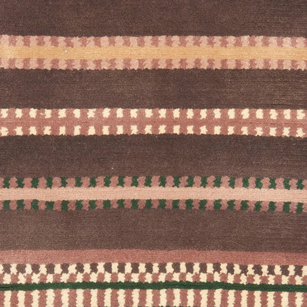 Safavieh LX135 Hand Tufted Rug