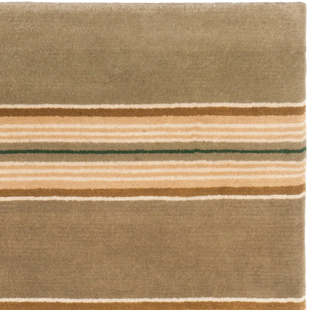 Safavieh LX137 Hand Tufted Rug