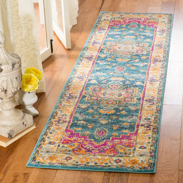 Safavieh Madison MAD202 Power Loomed Rug