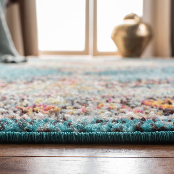 Safavieh Madison MAD252 Power Loomed Rug
