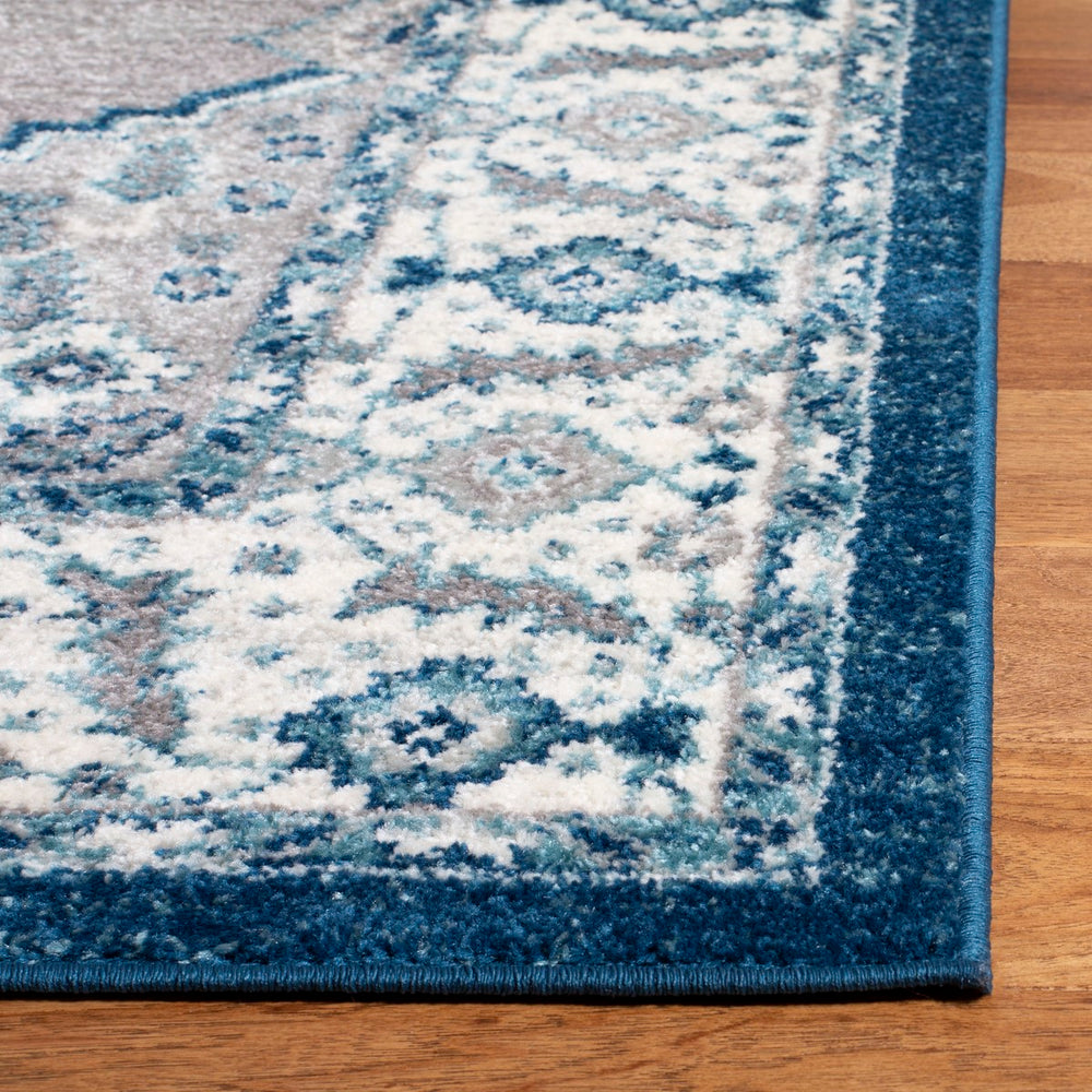 Safavieh Madison MAD503 Power Loomed Rug