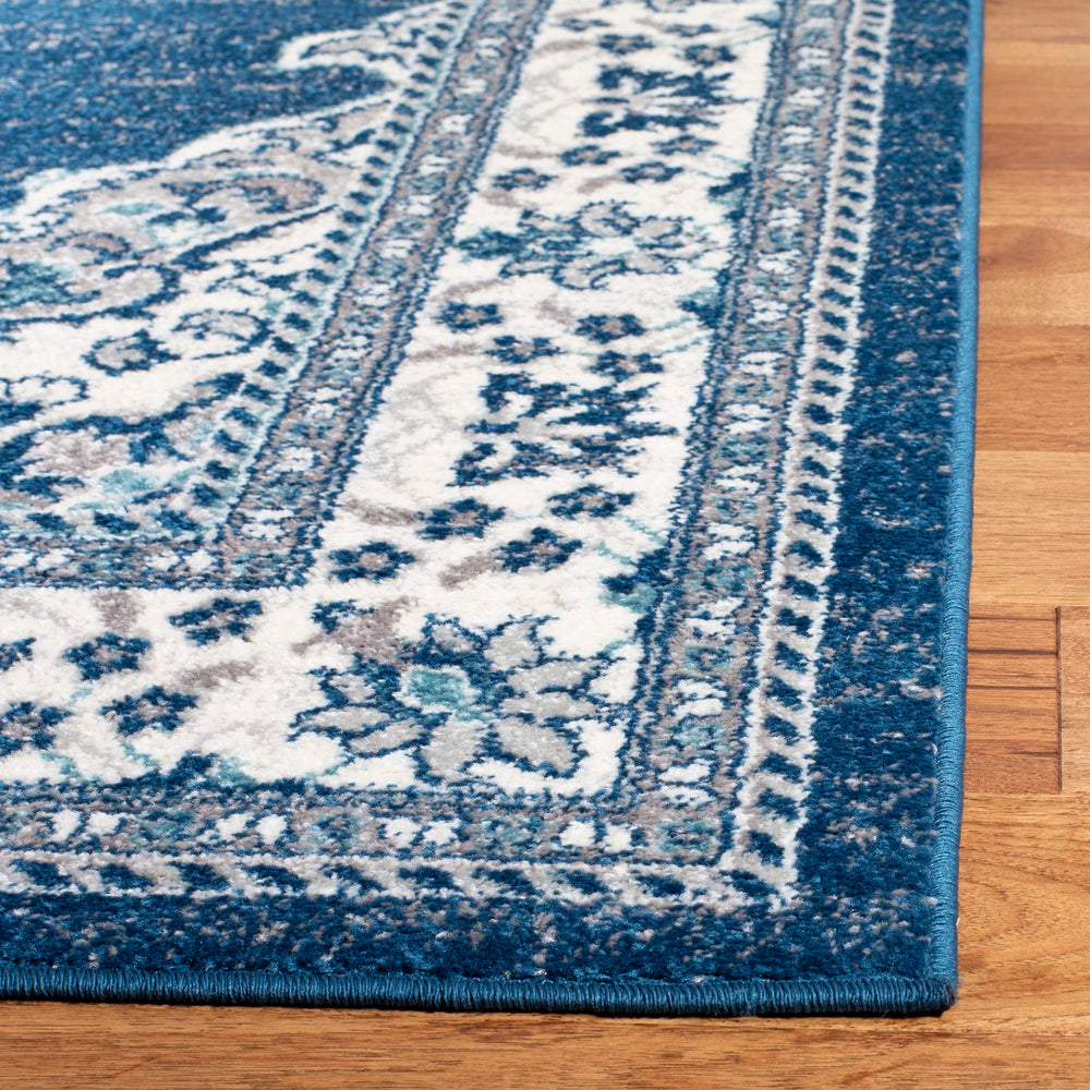 Safavieh Madison MAD506 Power Loomed Rug