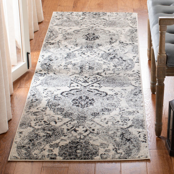 Safavieh Madison 600 Power Loomed Polypropylene Pile Rug MAD600D-8SQ