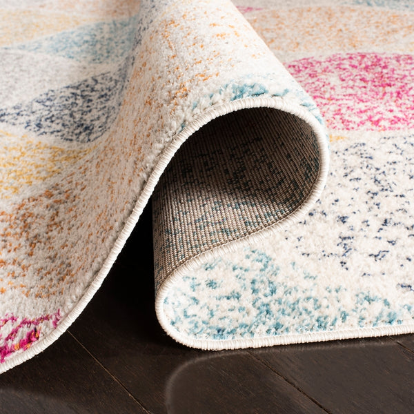 Safavieh Madison 604 Polypropylene Pile Polypropylene Pile Contemporary Rug MAD604C-5SQ