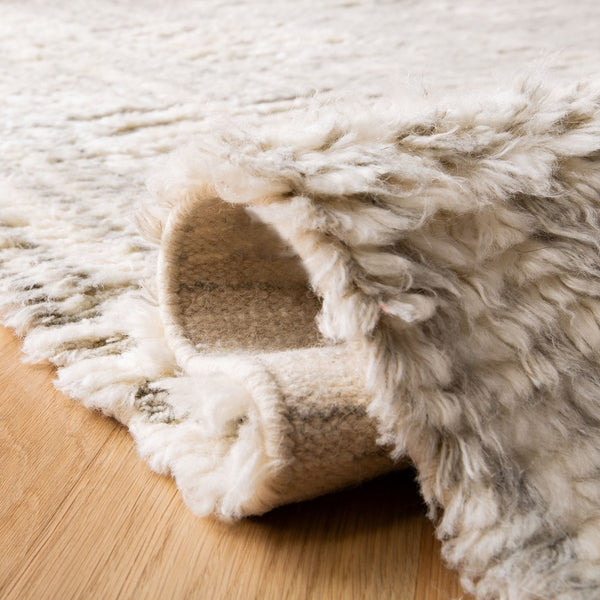 Safavieh Manhattan 464 With Tassel Hand Knotted 80% Wool and 20% Viscose Contemporary Rug MAN464F-6