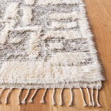 Safavieh Manhattan 469 With Tassel Hand Knotted 80% Wool and 20% Viscose Contemporary Rug MAN469F-6