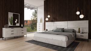VIG Furniture  Nova Domus California King Marbella - Italian Modern White Marble Bed w/ 2 Nightstands VGACMARBELLA-BED-CK
