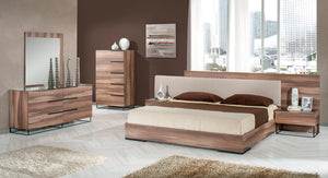 VIG Furniture Queen Nova Domus Matteo Italian Modern Walnut & Fabric Bedroom Set VGACMATTEO-SET-Q