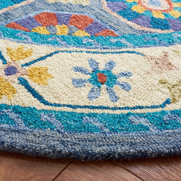 Safavieh Metro Hand Tufted Wool and Cotton with Latex Rug MET116M-8