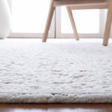 Safavieh Metro 155 40% Wool, 40% Polyester, 20% Cotton Hand Tufted Rug MET155B-8