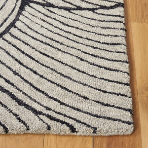 Safavieh Metro 451 Hand Tufted Wool and Cotton with Latex Contemporary Rug MET451Z-8