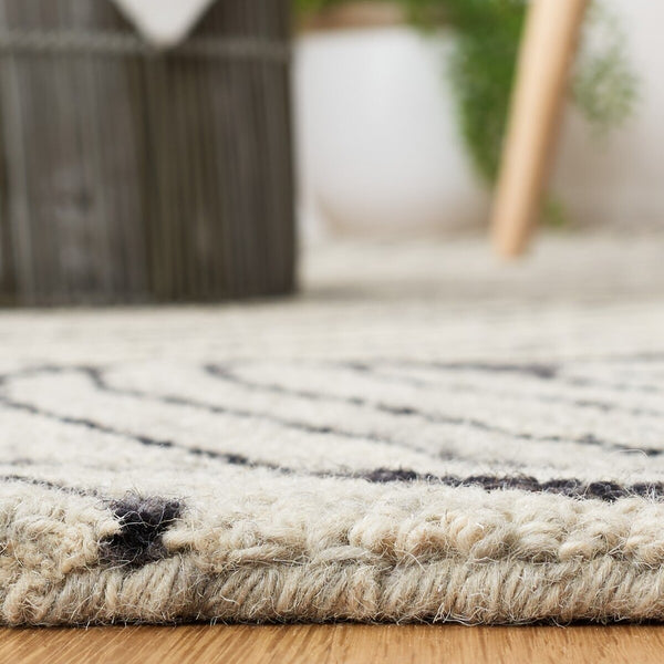 Safavieh Metro 451 Hand Tufted Wool and Cotton with Latex Contemporary Rug MET451Z-8