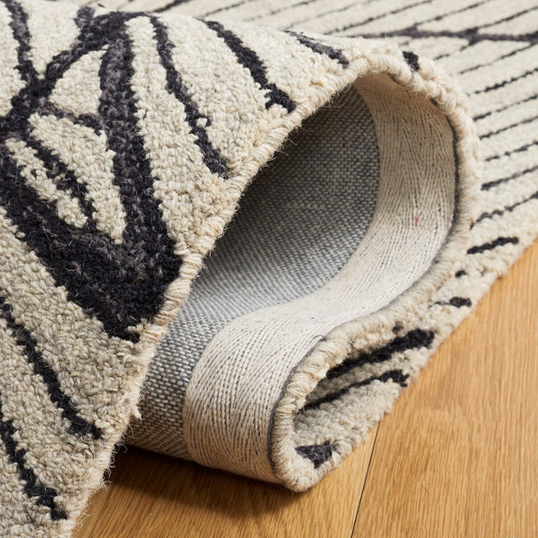 Safavieh Metro 451 Hand Tufted Wool and Cotton with Latex Contemporary Rug MET451Z-8