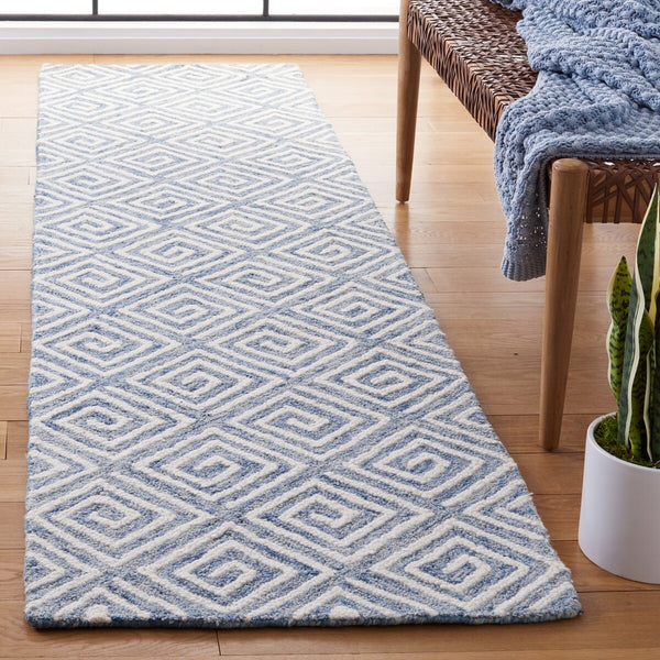 Safavieh Metro 455 Hand Tufted Wool and Cotton with Latex Contemporary Rug MET455L-8