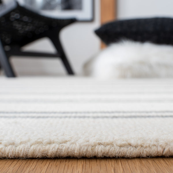 Safavieh Metro 604 Hand Tufted 100% Wool Pile Rug MET604A-8