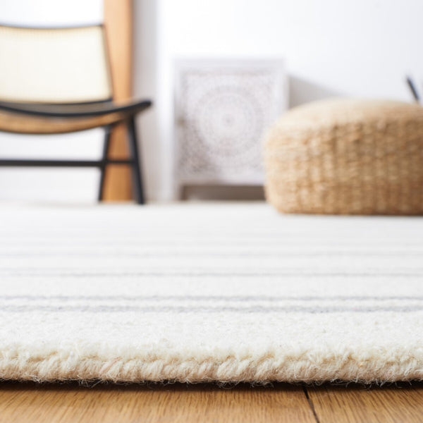 Safavieh Metro 604 Hand Tufted 100% Wool Pile Rug MET604A-8