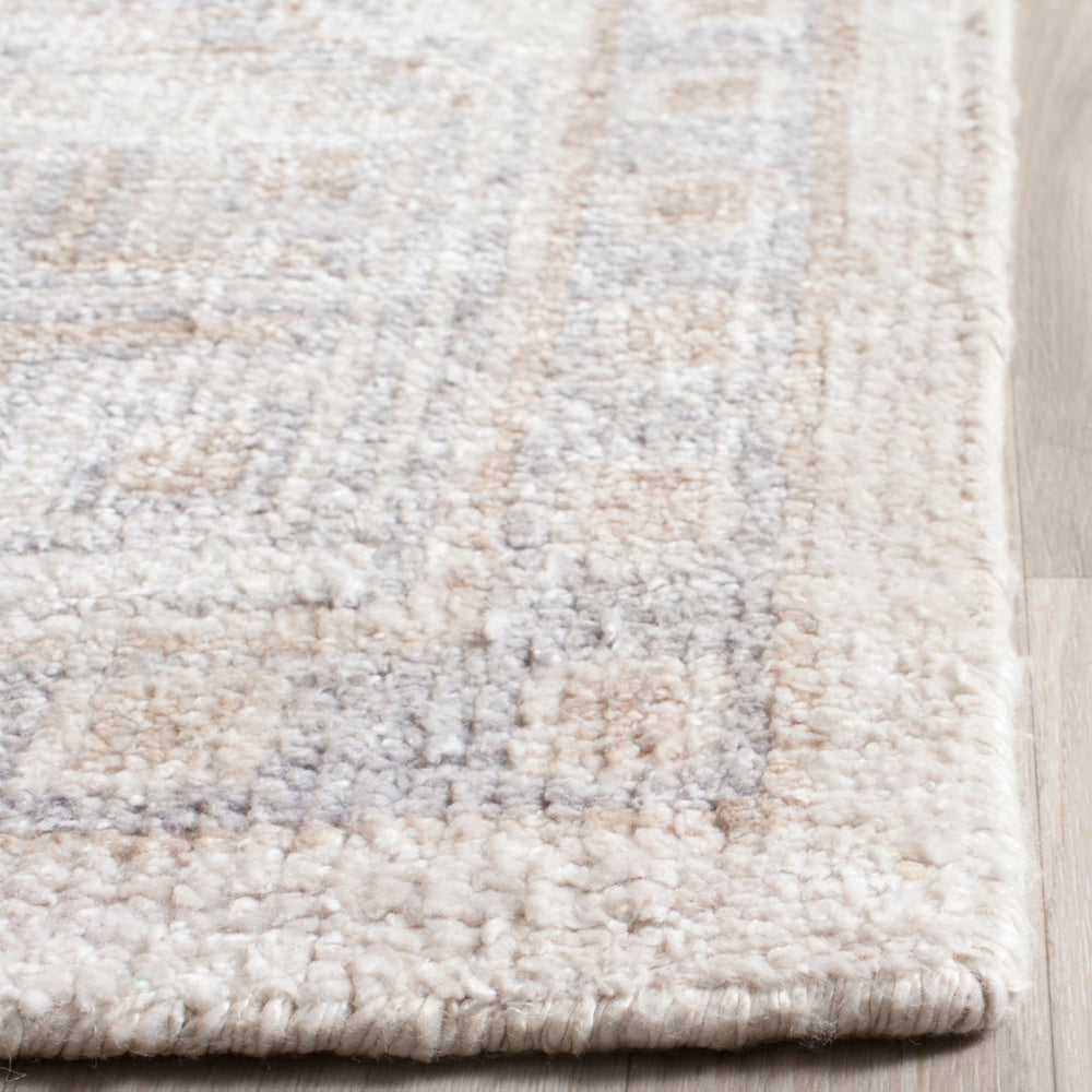 Safavieh Maharaja MHJ442 Hand Knotted Rug