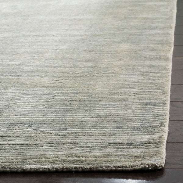 Safavieh Mirage MIR234 Hand Loomed Rug