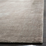 Safavieh Mirage MIR235 Hand Loomed Rug