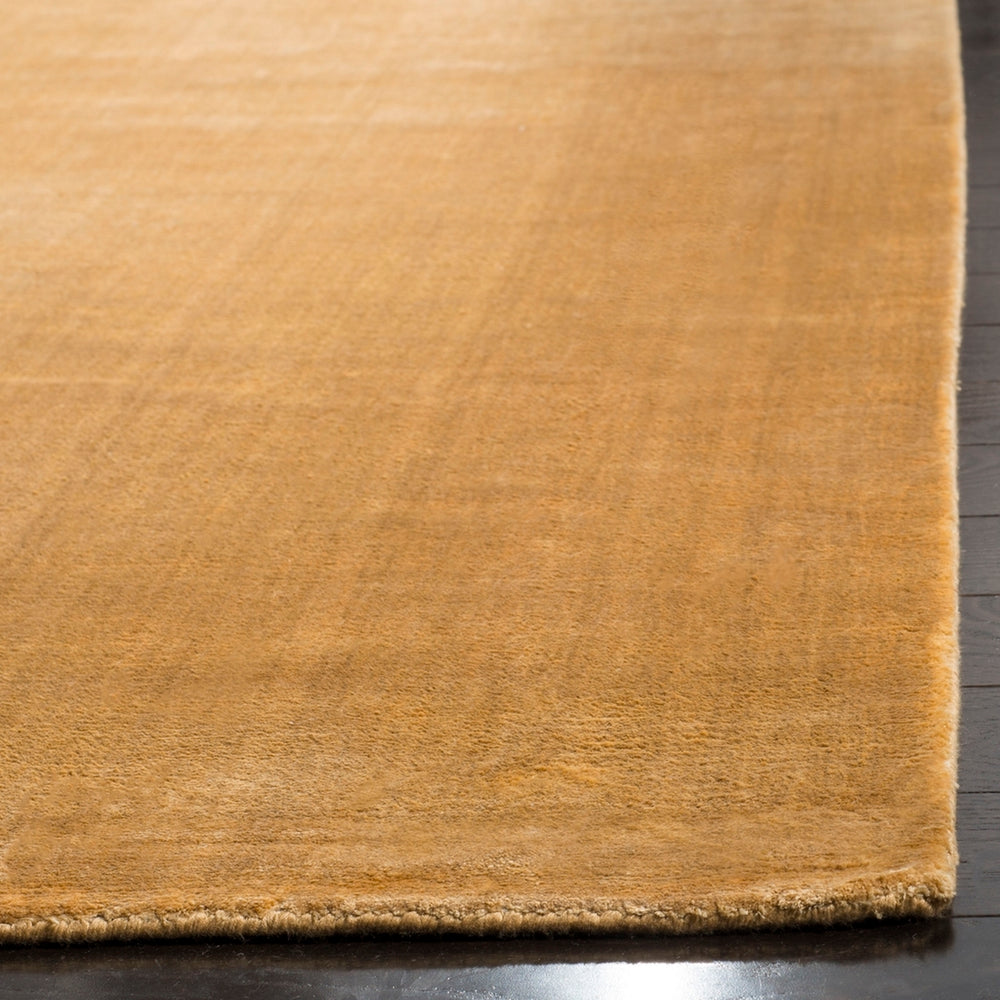 Safavieh Mirage MIR344 Hand Loomed Rug