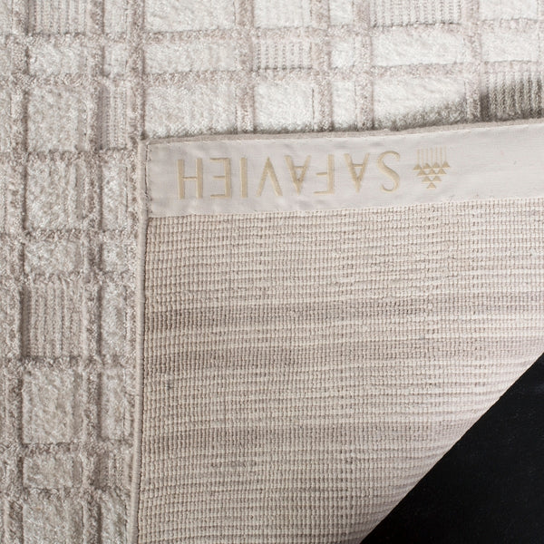 Safavieh Mirage 537 Hand Loomed 80% Viscose and 20% Cotton Rug MIR537B-2SQ