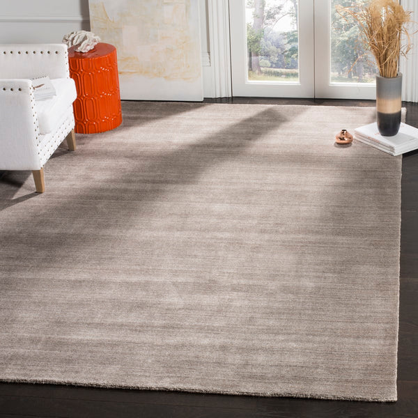 Safavieh Mirage MIR550 Hand Loomed Rug