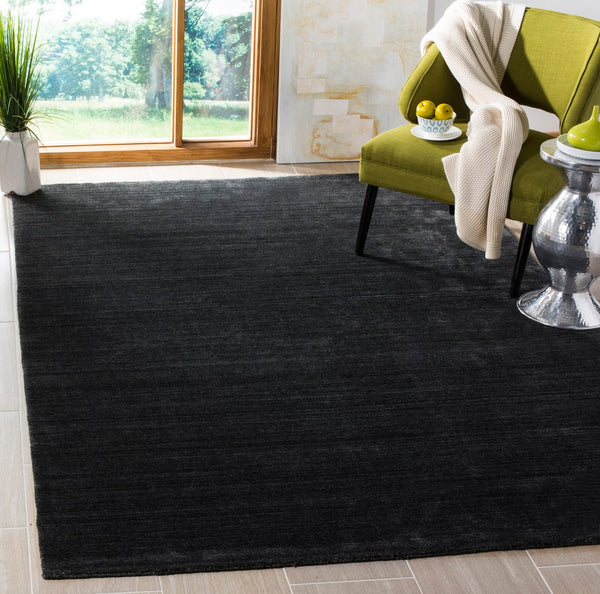 Safavieh Mirage MIR550 Hand Loomed Rug
