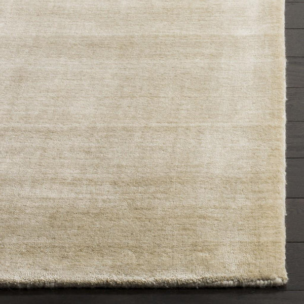 Safavieh Mirage 550 Hand Loomed 70% Wool and 30% Viscose Rug MIR550G-6SQ