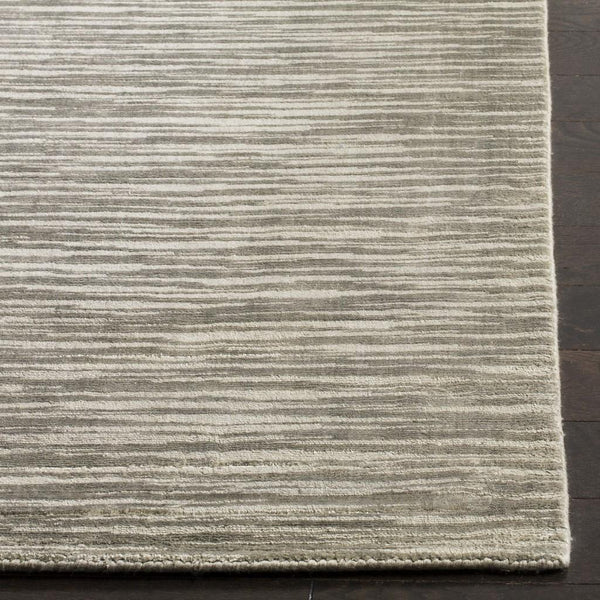 Safavieh Mirage Hand Loomed 80% Viscose and 20% Cotton Rug MIR635E-2SQ