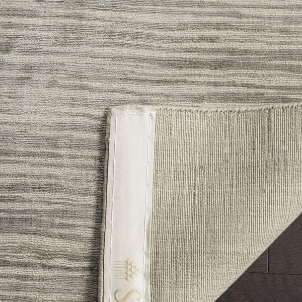 Safavieh Mirage Hand Loomed 80% Viscose and 20% Cotton Rug MIR635E-2SQ