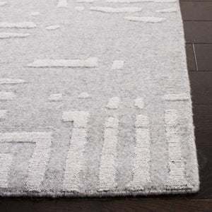 Safavieh Mirage MIR651 Hand Loomed Rug