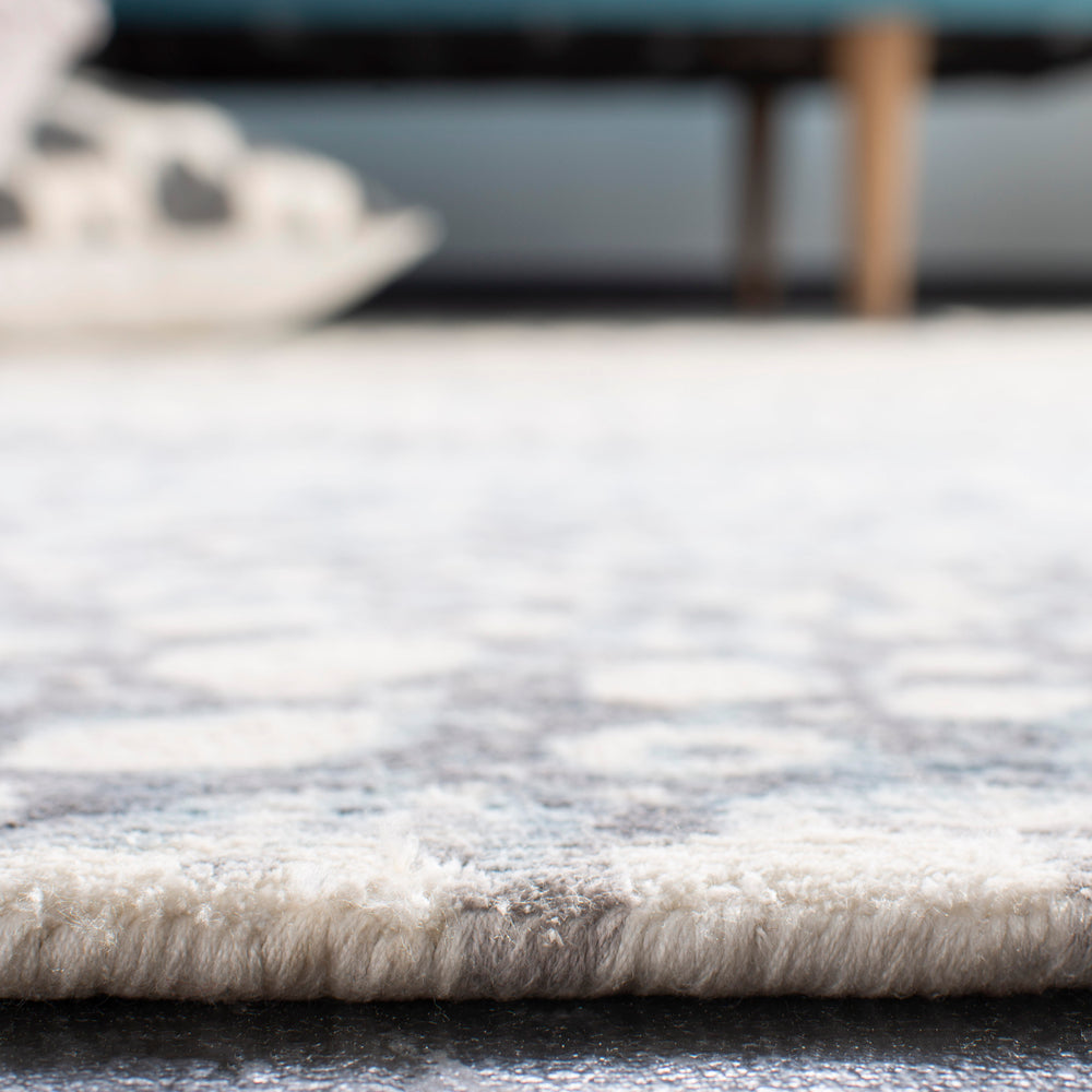 Safavieh Mirage MIR744 Hand Loomed Rug