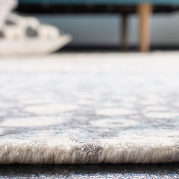 Safavieh Mirage MIR744 Hand Loomed Rug