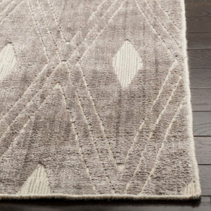 Safavieh Mirage MIR851 Hand Loomed Rug