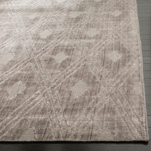 Safavieh Mirage MIR851 Hand Loomed Rug