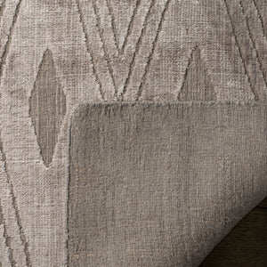 Safavieh Mirage MIR851 Hand Loomed Rug