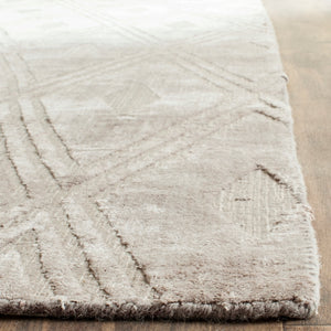 Safavieh Mirage MIR851 Hand Loomed Rug