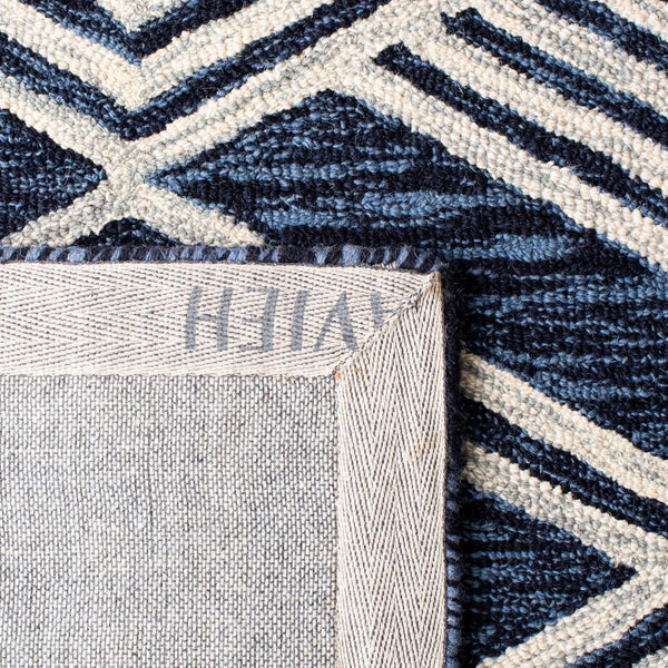 Safavieh Micro-Loop 156 Hand Tufted Wool Contemporary Rug MLP156N-9